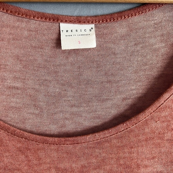 Tresics  Shirt Women’s Long Sleeve Top yoga cover Small - Picture 3 of 6